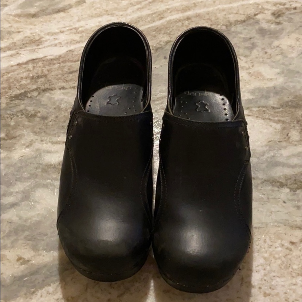 Dansko womens 38 black clog